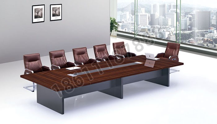 點(diǎn)擊查看商品:會(huì )議桌